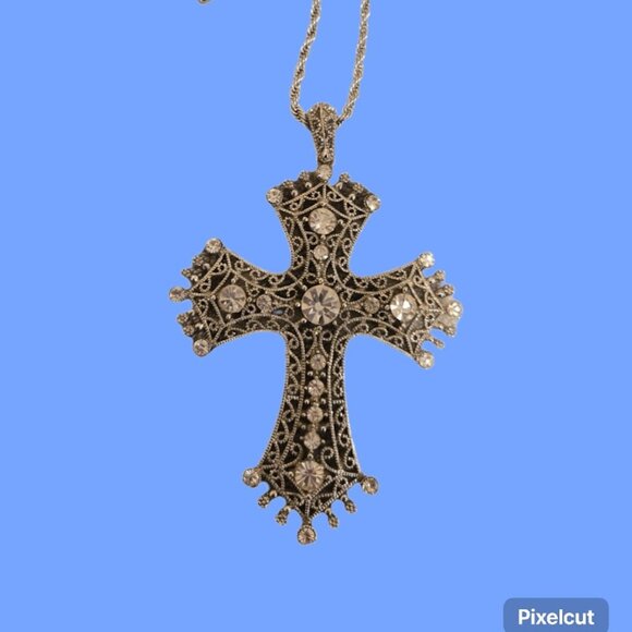 VINTAGE LARGE SILVER CROSS ON 20 INCH CHAIN. ~ - Picture 3 of 6